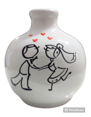 Bottiglia da 20 cl in ceramica con disegno sposini e cuori - Bomboniera Personalizzata