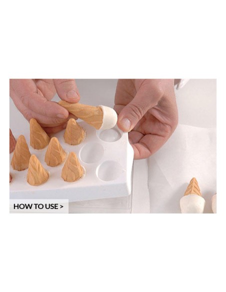 STAMPO IN SILICONE Cono Fiamma